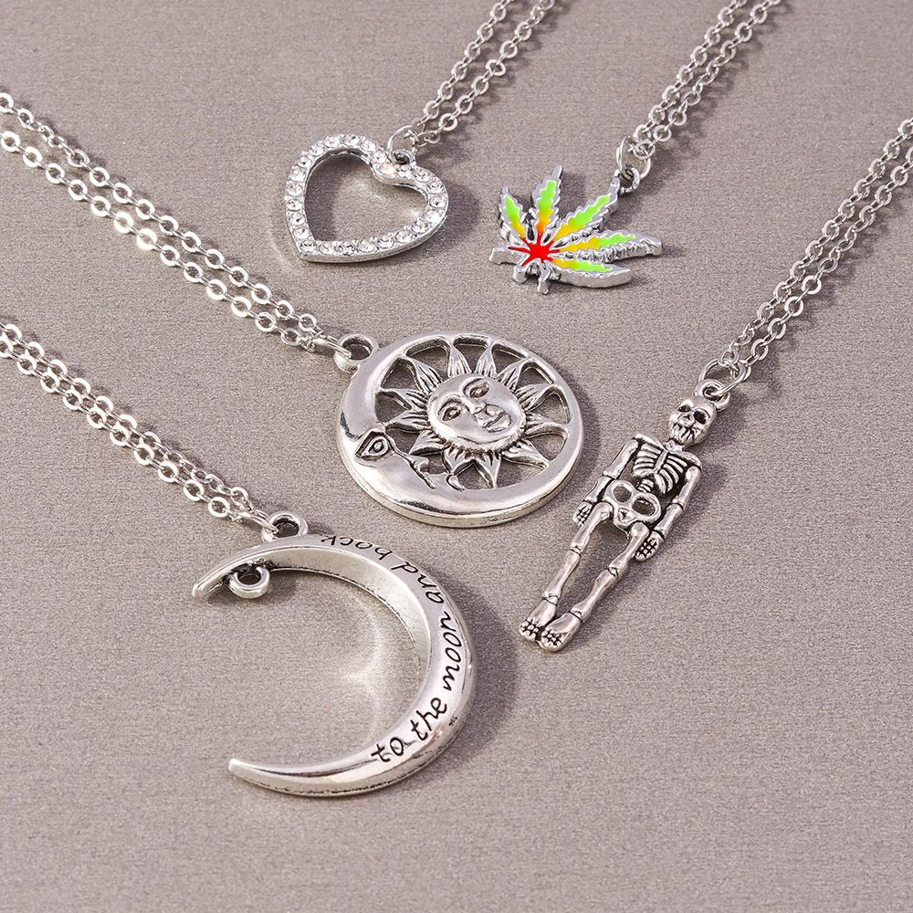 Conjunto de colares 5 pçs GOTH