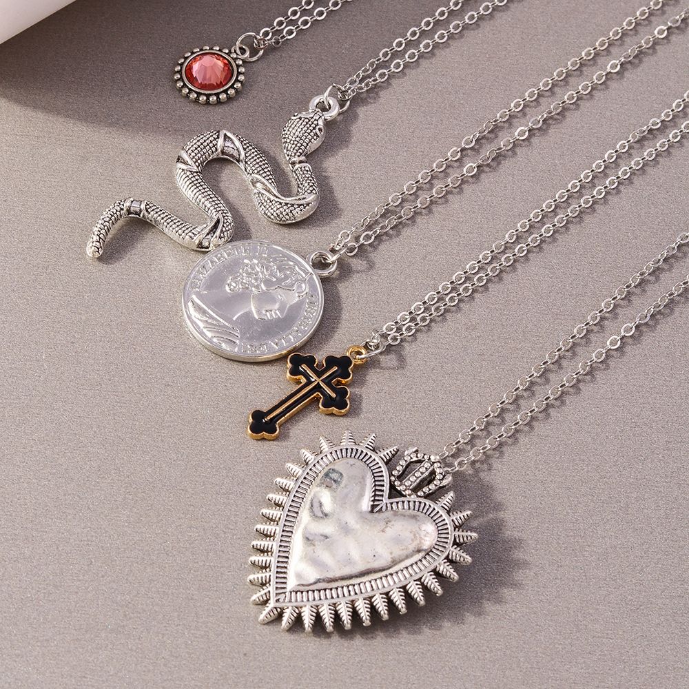 Conjunto de colares 5 pçs GOTH