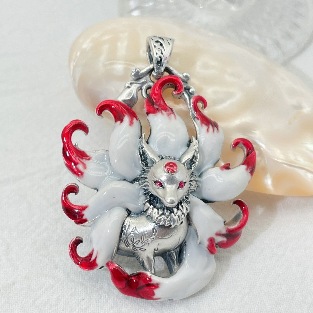 Pingente Kitsune Raposa de 9 caudas